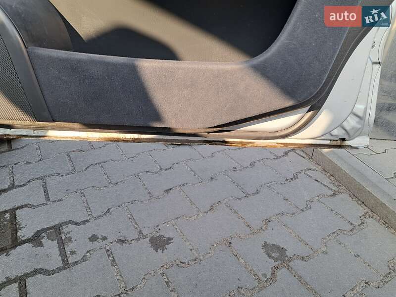 Седан Mercedes-Benz C-Class 2000 в Василькове