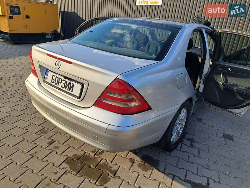 Седан Mercedes-Benz C-Class 2000 в Василькове