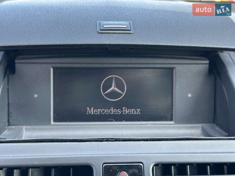 Седан Mercedes-Benz C-Class 2007 в Староконстантинове