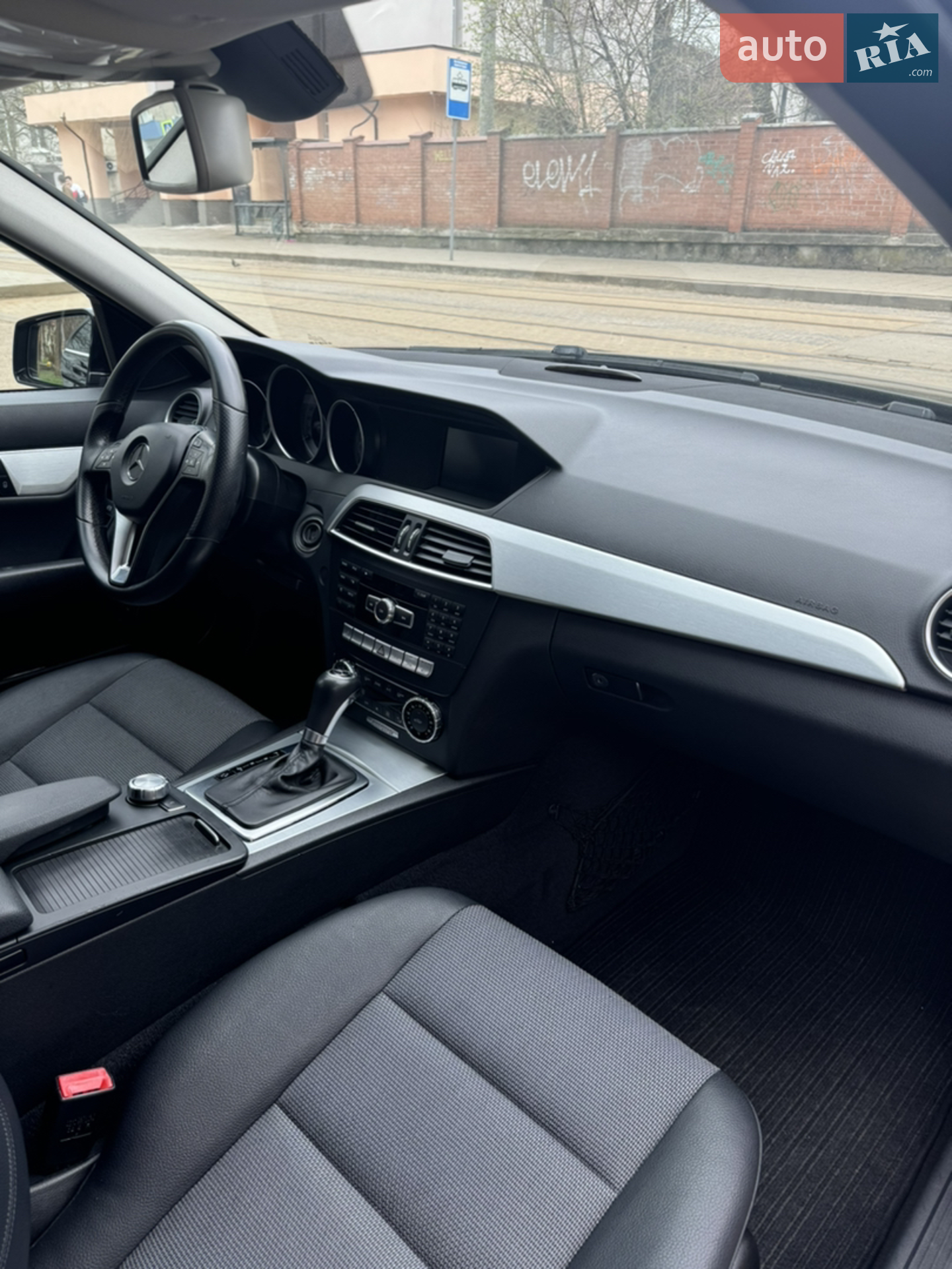 2013 Mercedes-Benz C-klasse - мініатюра 28