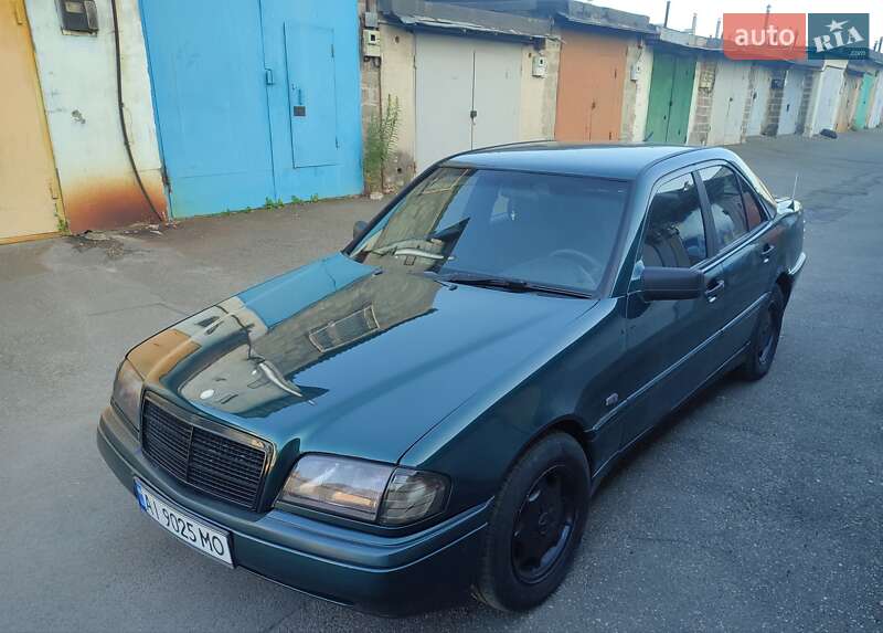 Седан Mercedes-Benz C-Class 1997 в 