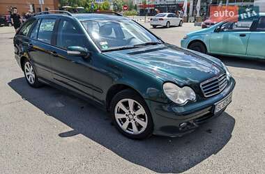 Универсал Mercedes-Benz C-Class 2005 в 
