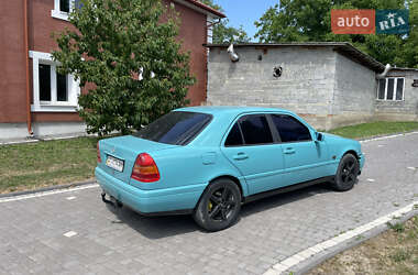 Седан Mercedes-Benz C-Class 1994 в 