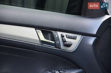 Купе Mercedes-Benz C-Class 2011 в 