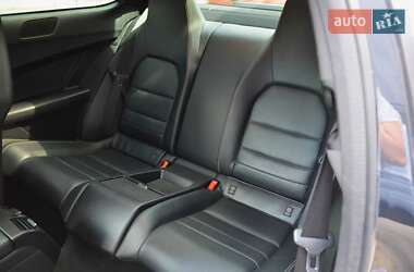 Купе Mercedes-Benz C-Class 2011 в 