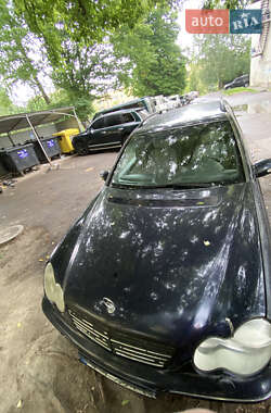 Универсал Mercedes-Benz C-Class 2001 в Ровно