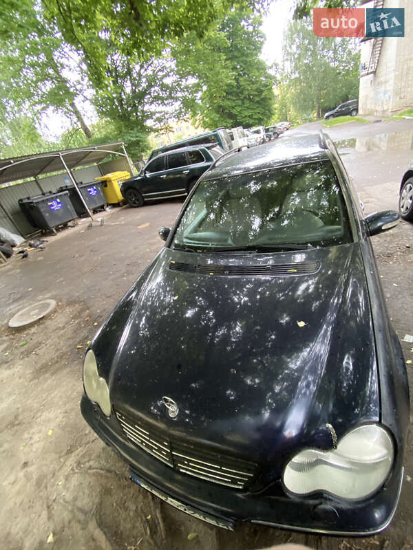 Mercedes-Benz C-Class 2001