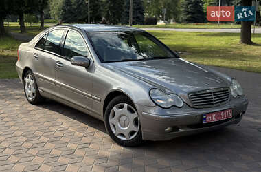 Седан Mercedes-Benz C-Class 2005 в 