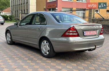 Седан Mercedes-Benz C-Class 2005 в 