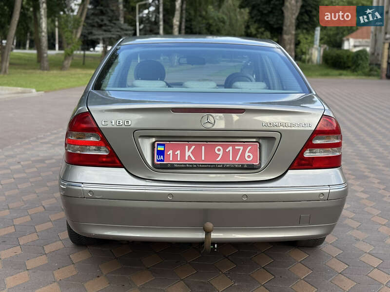 Седан Mercedes-Benz C-Class 2005 в Лубнах