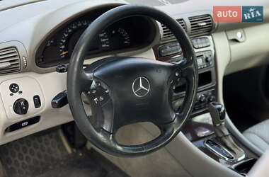 Седан Mercedes-Benz C-Class 2005 в 