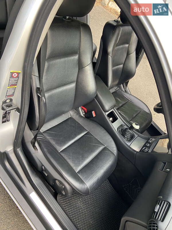 Універсал Mercedes-Benz C-Class 2004 в Гайвороні