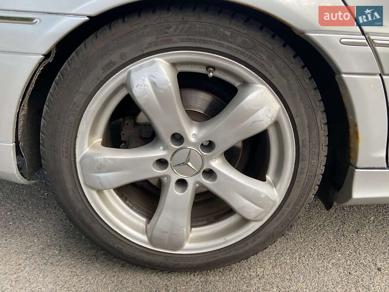 Універсал Mercedes-Benz C-Class 2004 в Гайвороні