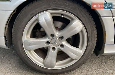 Универсал Mercedes-Benz C-Class 2004 в 