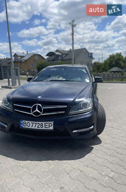Купе Mercedes-Benz C-Class 2012 в 