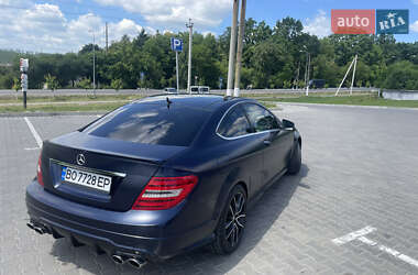 Купе Mercedes-Benz C-Class 2012 в 