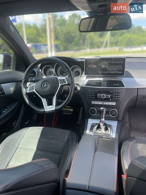 Купе Mercedes-Benz C-Class 2012 в Залещиках