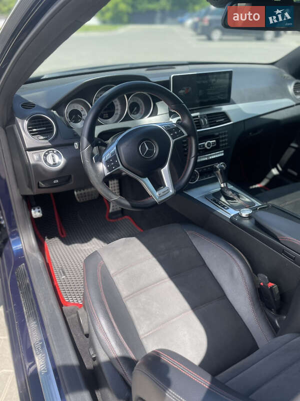 Купе Mercedes-Benz C-Class 2012 в Залещиках фото 46 Купе Mercedes-Benz C-Class 2012 в Залещиках