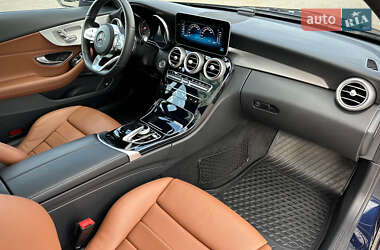 Купе Mercedes-Benz C-Class 2019 в 