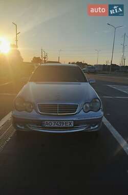 Седан Mercedes-Benz C-Class 2000 в Луцьку