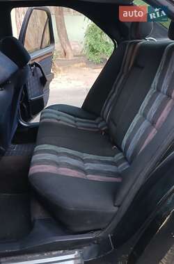 Седан Mercedes-Benz C-Class 1995 в 