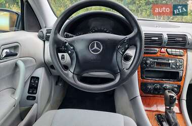 Седан Mercedes-Benz C-Class 2001 в 