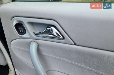 Седан Mercedes-Benz C-Class 2001 в 
