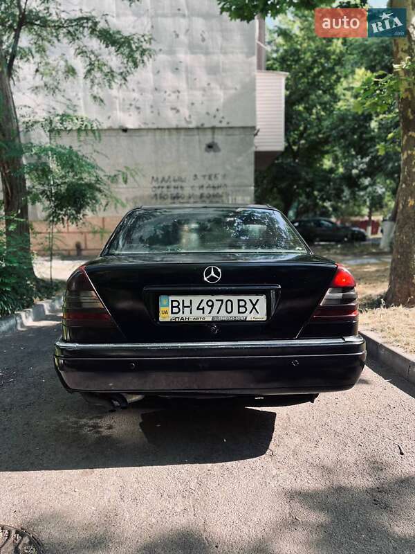 Седан Mercedes-Benz C-Class 1995 в Одессе