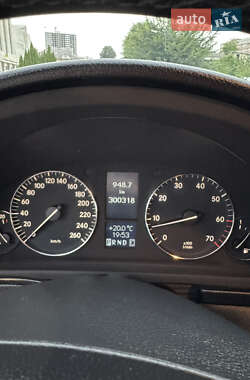 Купе Mercedes-Benz C-Class 2004 в 