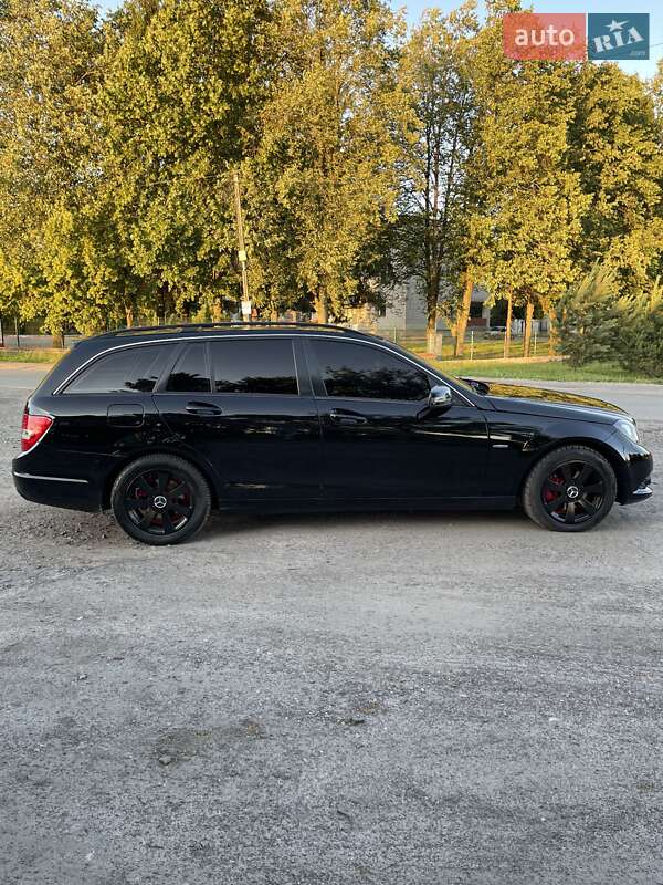 Универсал Mercedes-Benz C-Class 2011 в Ратным