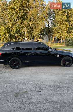 Универсал Mercedes-Benz C-Class 2011 в 