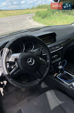 Универсал Mercedes-Benz C-Class 2011 в 