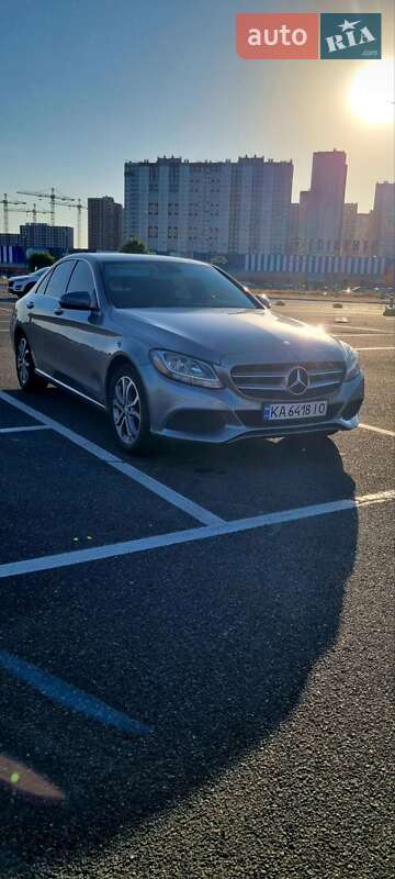 Седан Mercedes-Benz C-Class 2015 в Киеве