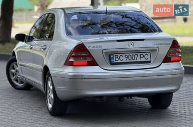 Седан Mercedes-Benz C-Class 2001 в 