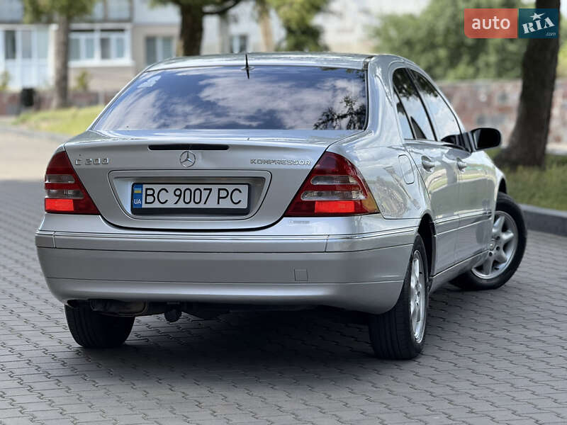 Седан Mercedes-Benz C-Class 2001 в Звягеле