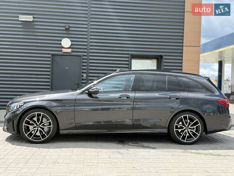 Універсал Mercedes-Benz C-Class 2019 в Києві