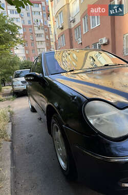 Седан Mercedes-Benz C-Class 2002 в 