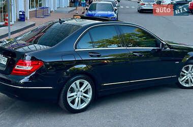 Седан Mercedes-Benz C-Class 2011 в 