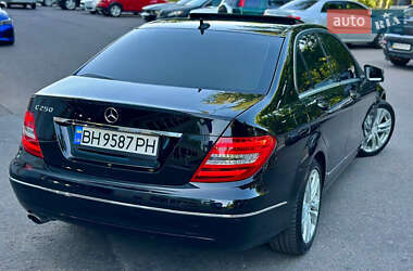 Седан Mercedes-Benz C-Class 2011 в 