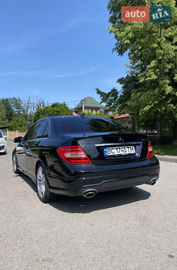 Седан Mercedes-Benz C-Class 2011 в 