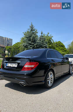 Седан Mercedes-Benz C-Class 2011 в 