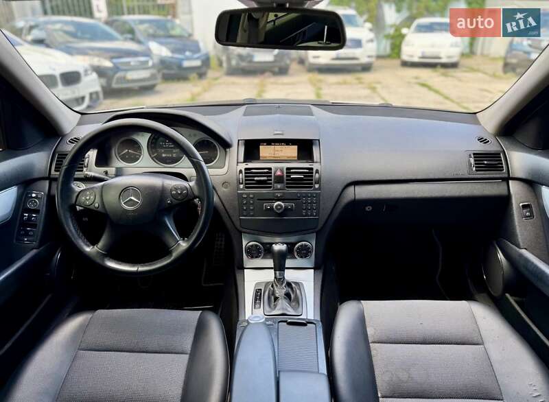 Седан Mercedes-Benz C-Class 2008 в Одессе