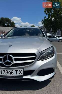 Универсал Mercedes-Benz C-Class 2017 в 