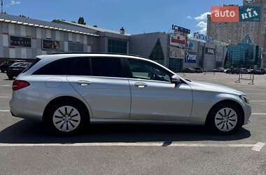 Универсал Mercedes-Benz C-Class 2017 в 