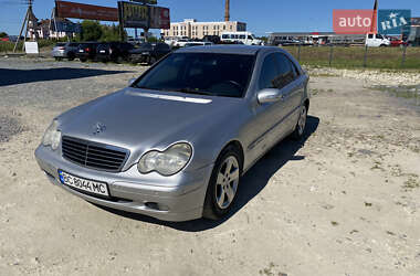 Седан Mercedes-Benz C-Class 2003 в Холодноводке