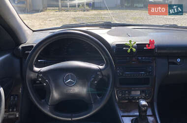 Седан Mercedes-Benz C-Class 2003 в 