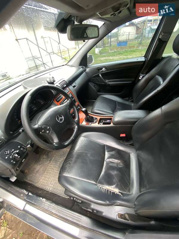 Седан Mercedes-Benz C-Class 2000 в Ивано-Франковске