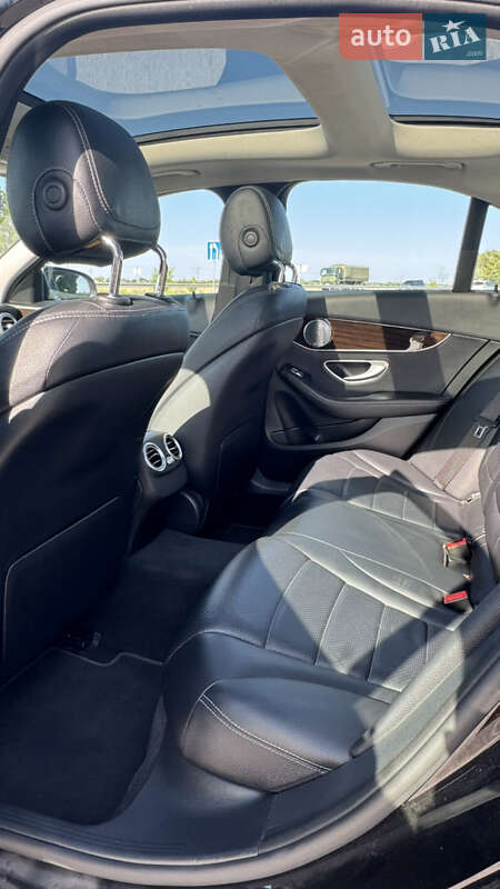 Седан Mercedes-Benz C-Class 2017 в Дніпрі