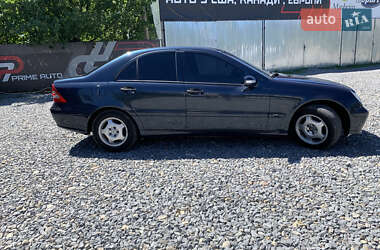 Седан Mercedes-Benz C-Class 2004 в 