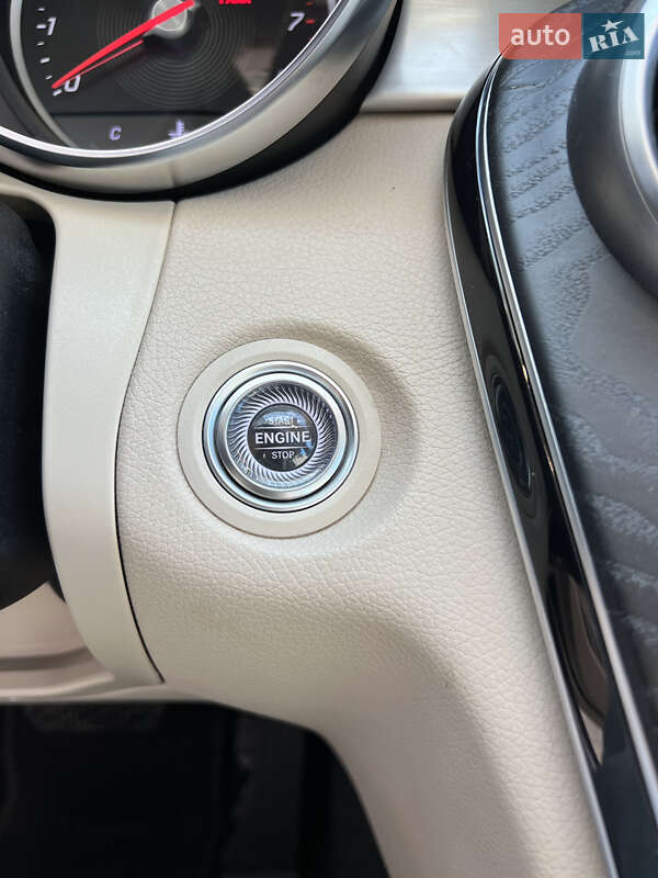 Седан Mercedes-Benz C-Class 2019 в Одесі